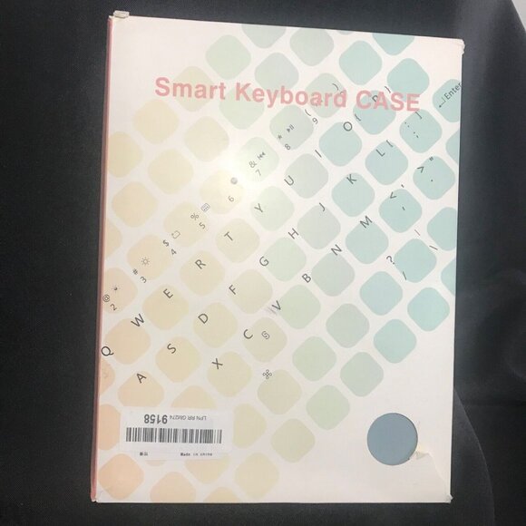 Keyboard Case for iPad Pro 11-inch (2nd,3rd, 4th Gen) 2020-2022 Soft Blue - Picture 2 of 6